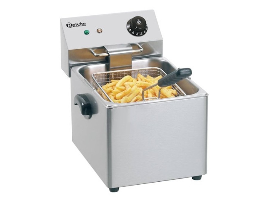 Fritteuse mit Pommes